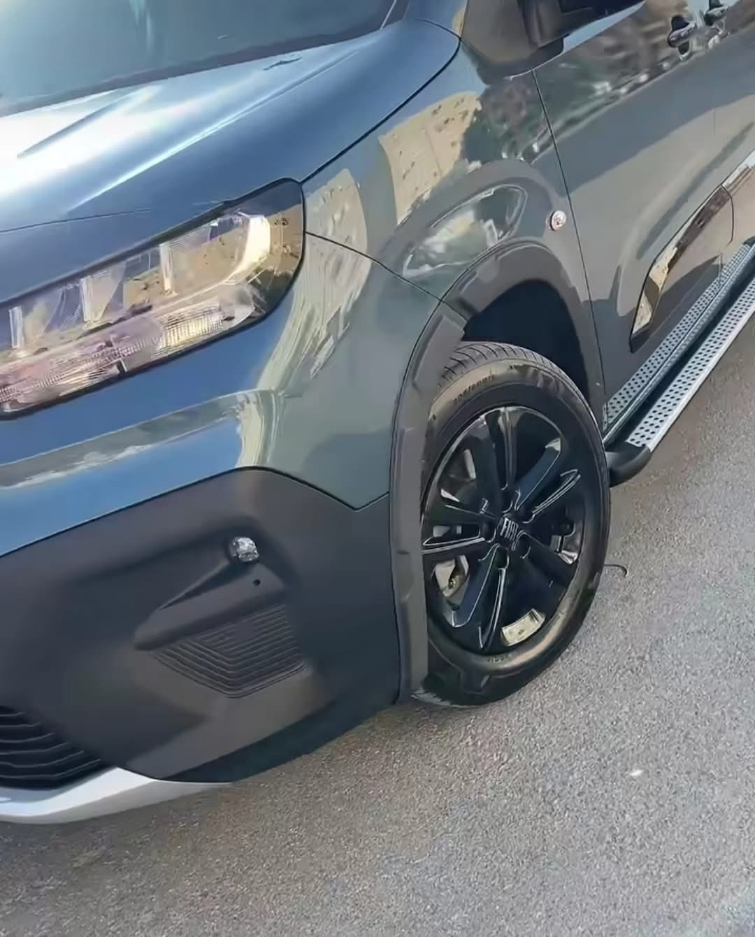 Marche pied Doblo , K9 , Rifter , Berlingo